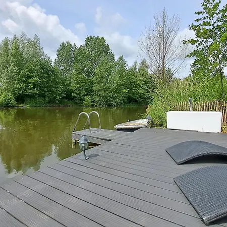 Chalet Carafun Met Buitenbad Aan Het Water
