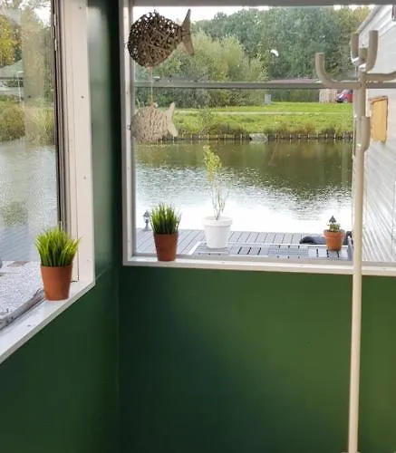 Carafun Aan Het Water Chalet *